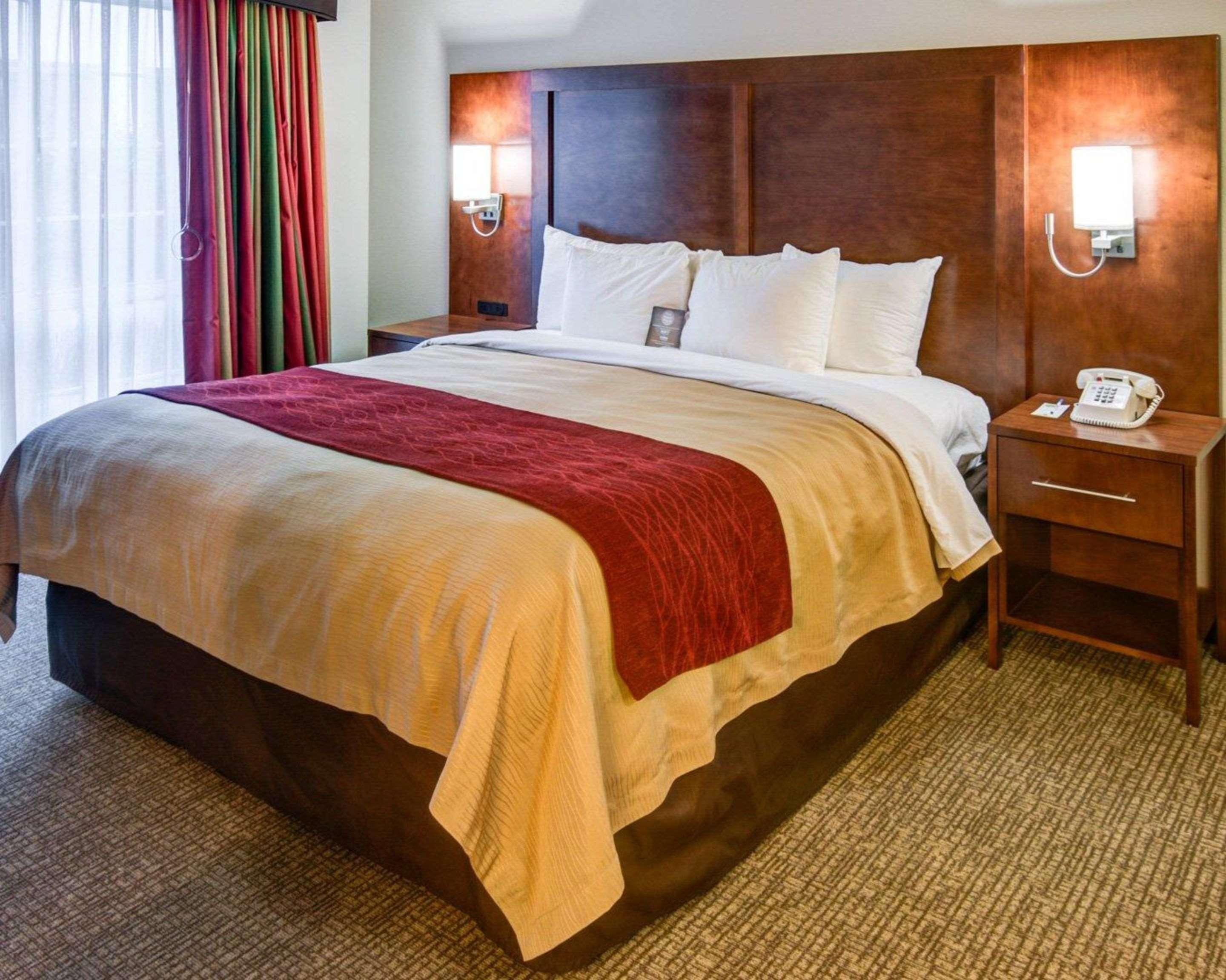 Comfort Inn Redding Near I-5 Esterno foto