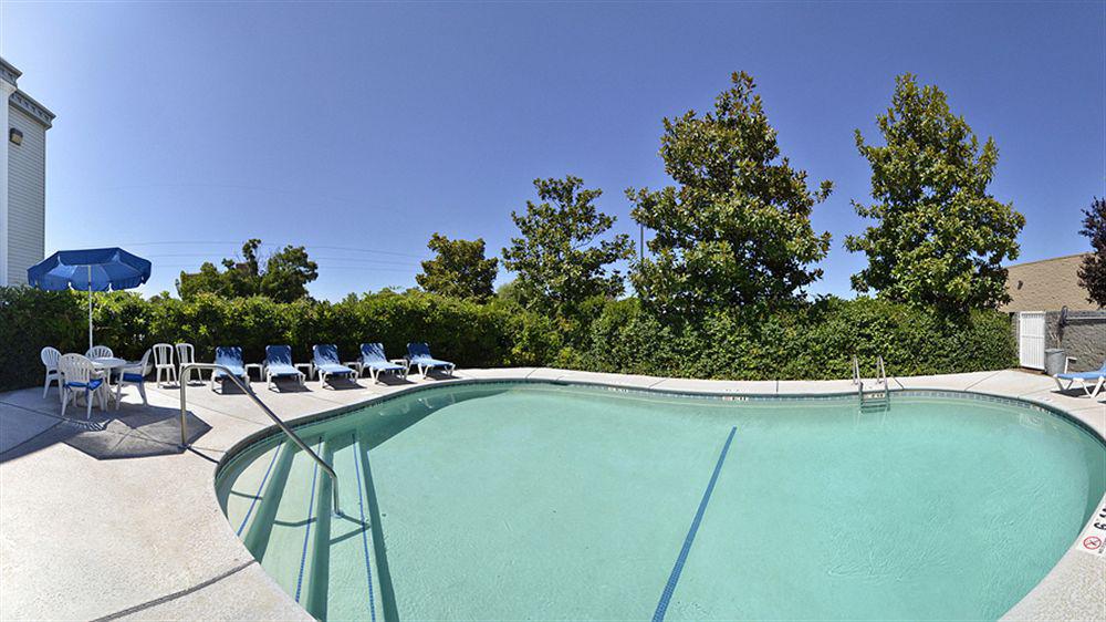 Comfort Inn Redding Near I-5 Esterno foto